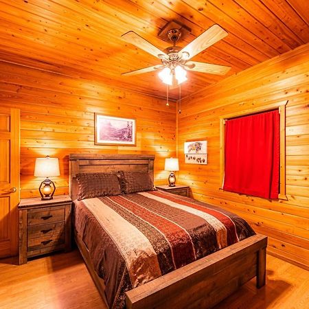 Cabin #4 The Wolves Den - Pet Friendly- Sleeps 6 - Playground & Game Room Пейсон Экстерьер фото