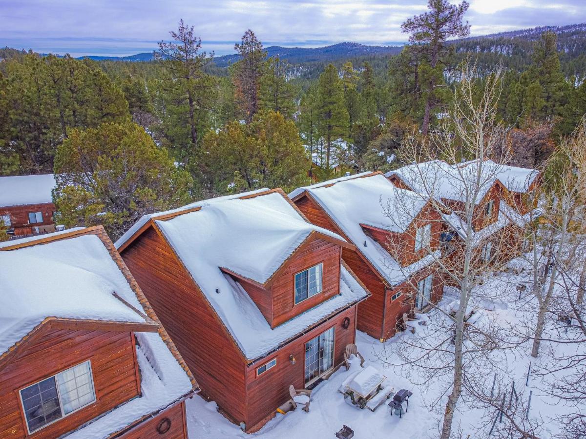 Cabin #4 The Wolves Den - Pet Friendly- Sleeps 6 - Playground & Game Room Пейсон Экстерьер фото